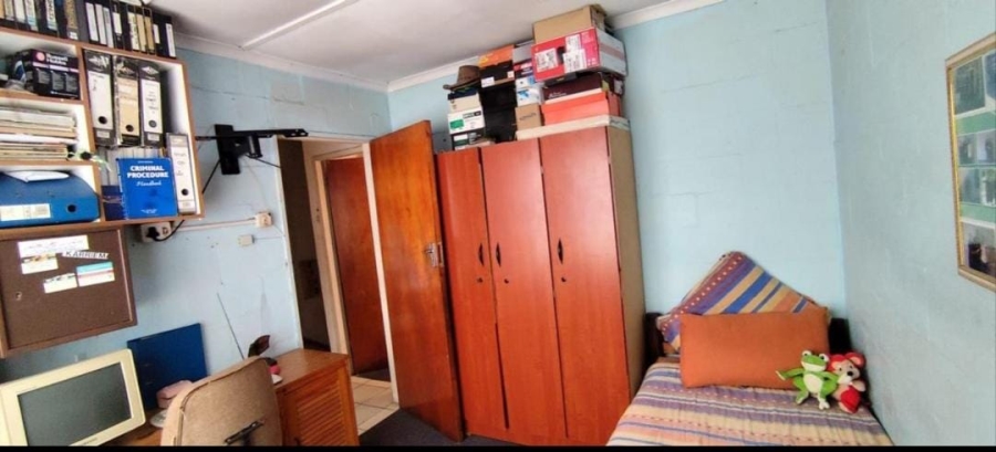 2 Bedroom Property for Sale in Manenberg Western Cape